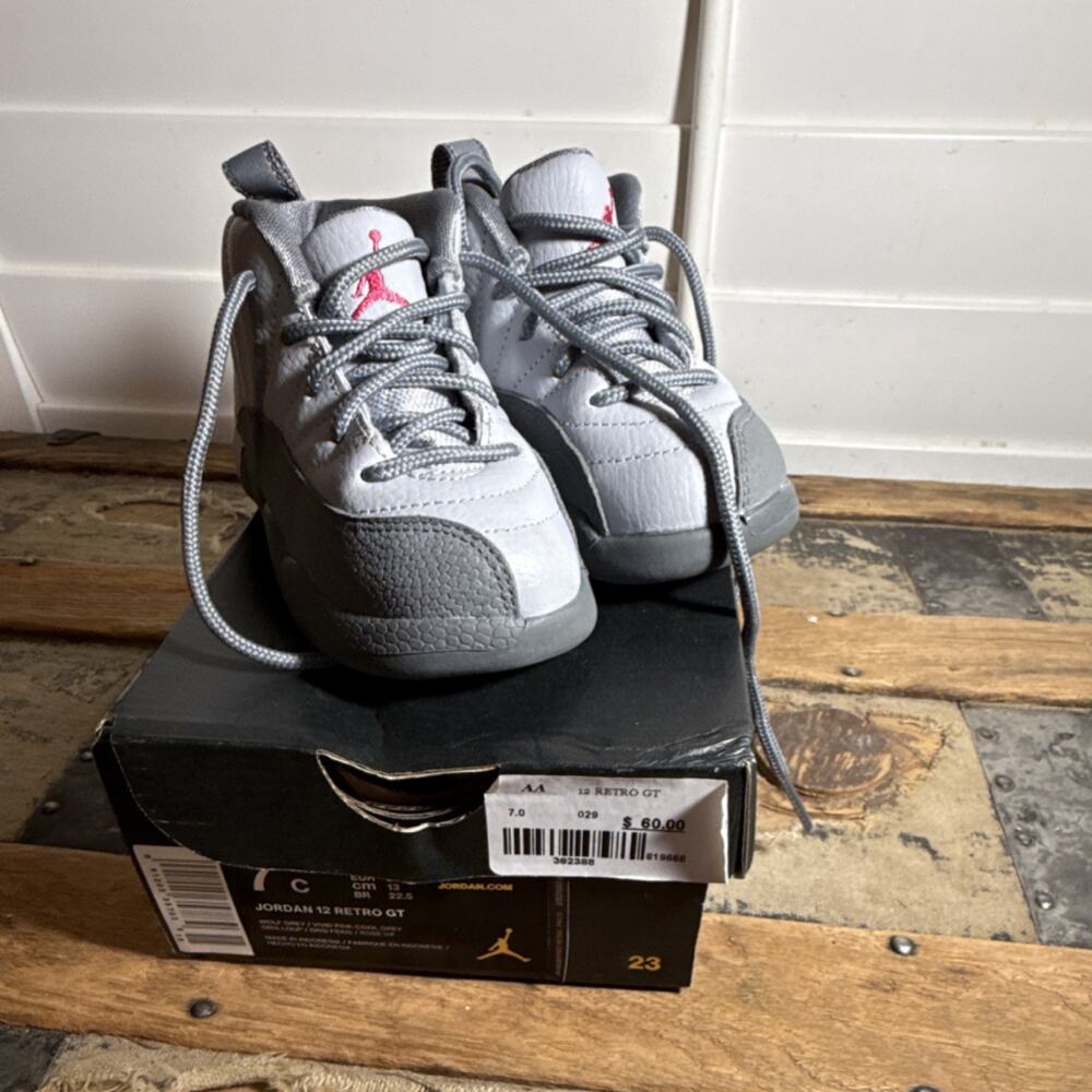Jordan 12 Retro GT Unisex Kids 7C Gray Pink White Mid Top Leather 819666